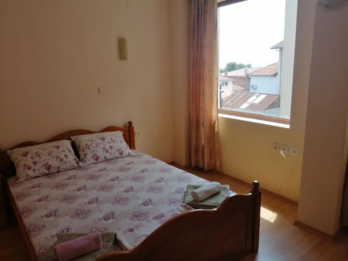 Guest House 