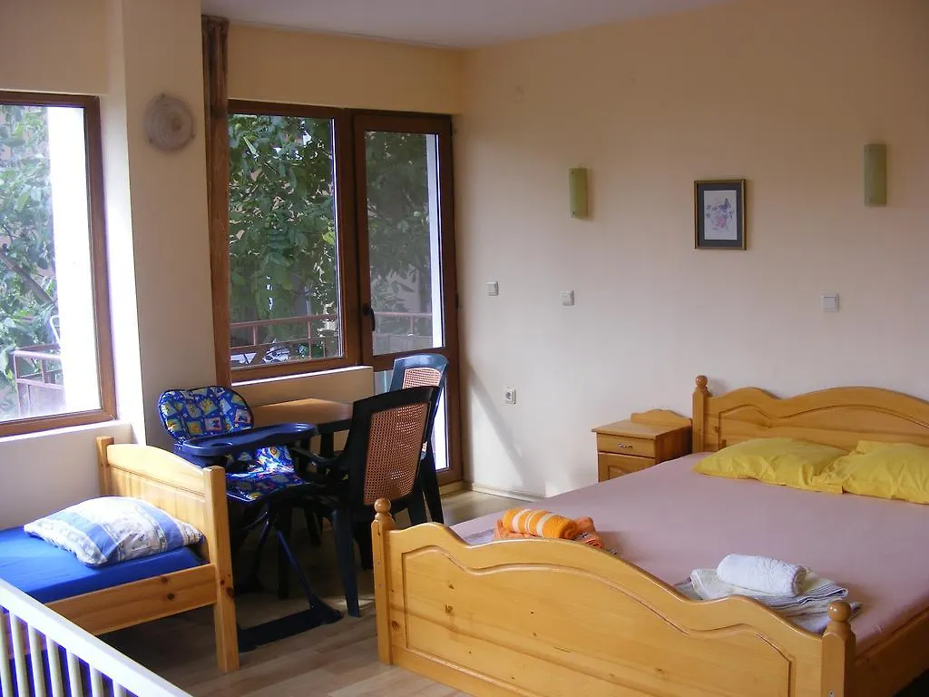 Guest House 