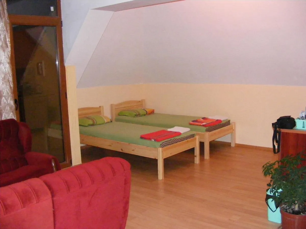 Guest House 